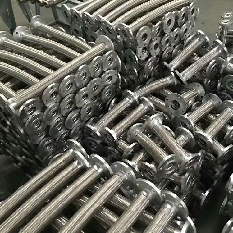 使用我们公司的金属软管